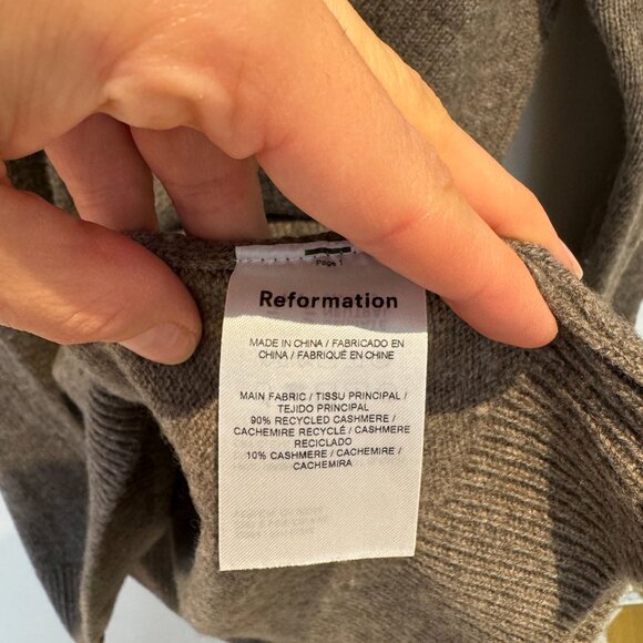 Reformation Henrietta Brown Beige 100% Cashmere Sweater Dress Size L - Picture 3 of 4